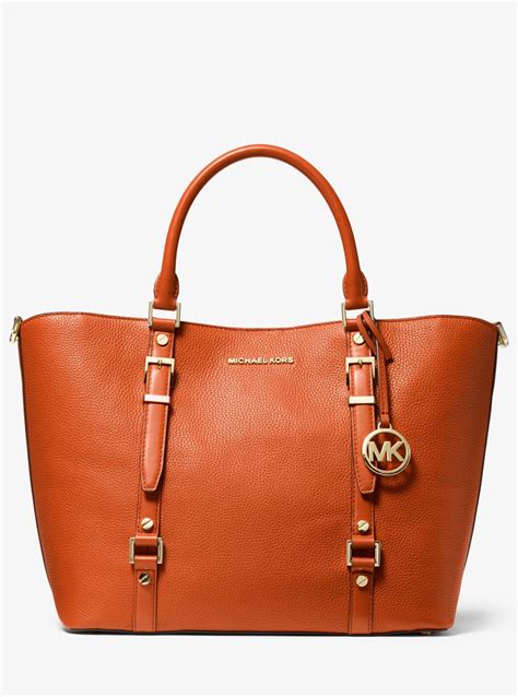 michael kors bedford signature tote|Michael Kors bedford legacy handbag.